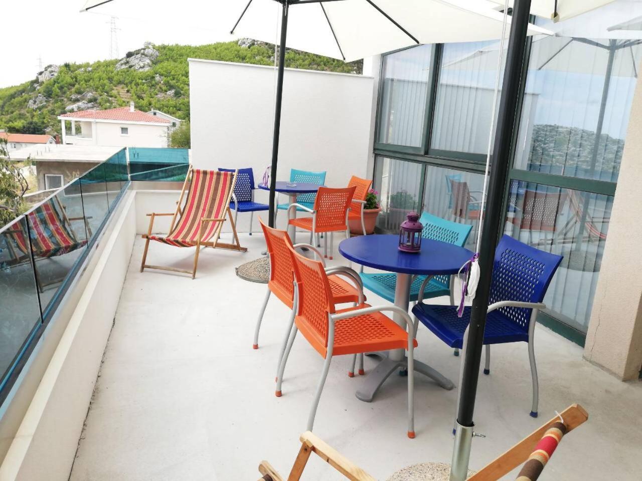 מאקרסקה Apartments Cepo מראה חיצוני תמונה
